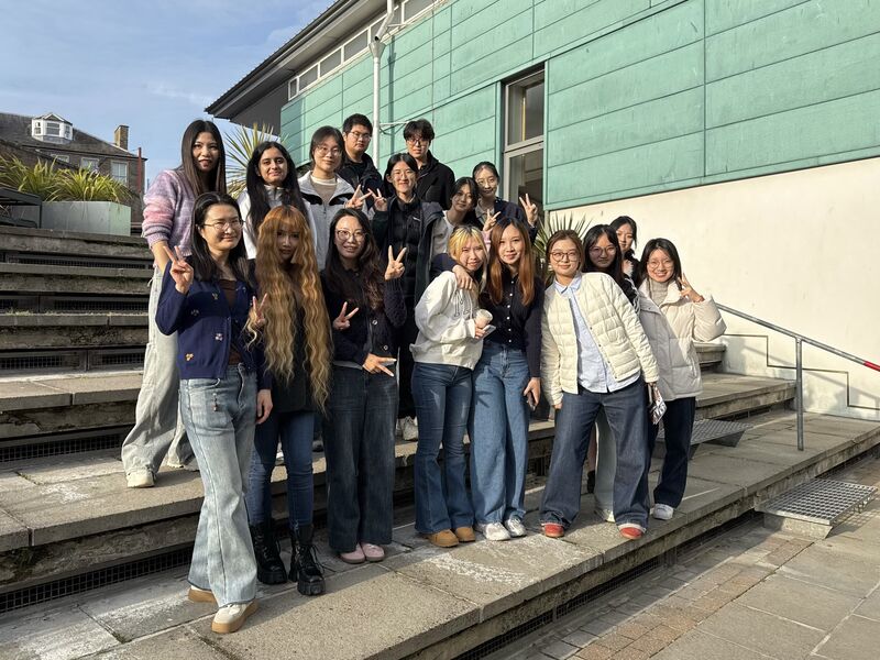 Coffee, laughter and new friendships – Building belonging with the UDSB Buddy System: photo 2